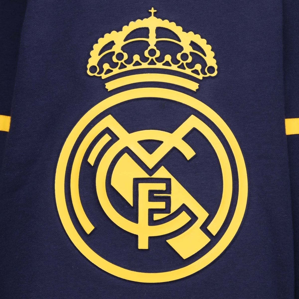 Sudadera Capucha Niños Kids on Tour Real Madrid Escudo en Relieve - Image 5